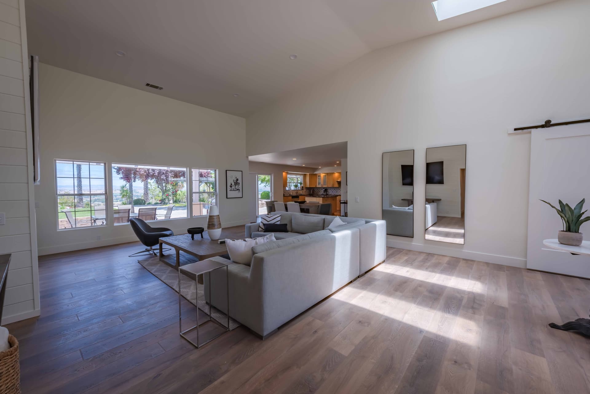 Hilltop Oasis Place - Image 5