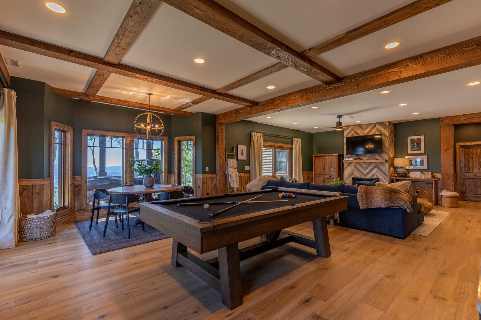 Almost Heaven at Eagles Nest - Image 37