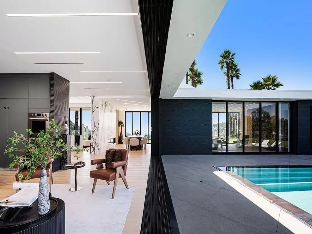 Monarch Modern - Image 14