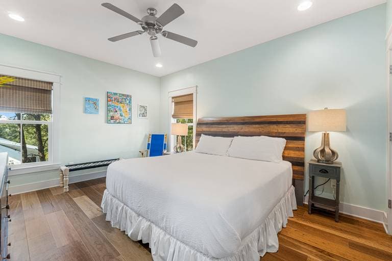 Connecticut Yankee - Image 20