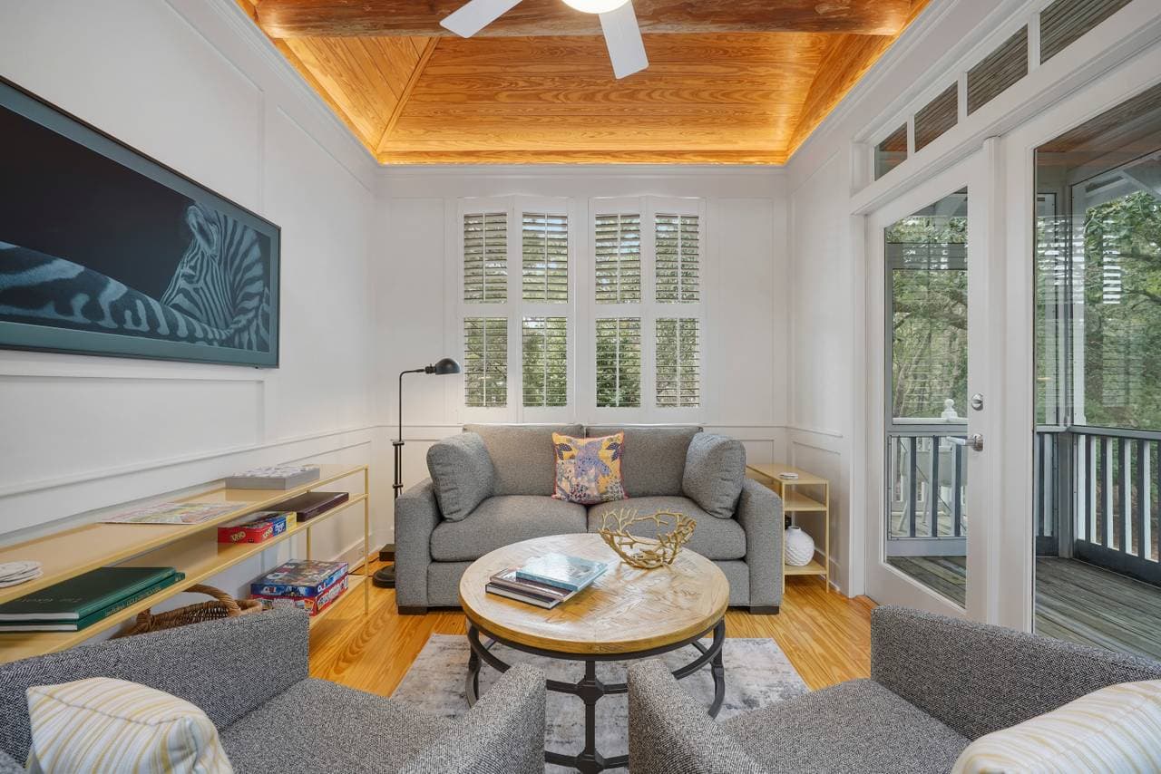 Little Lodge - Image 2