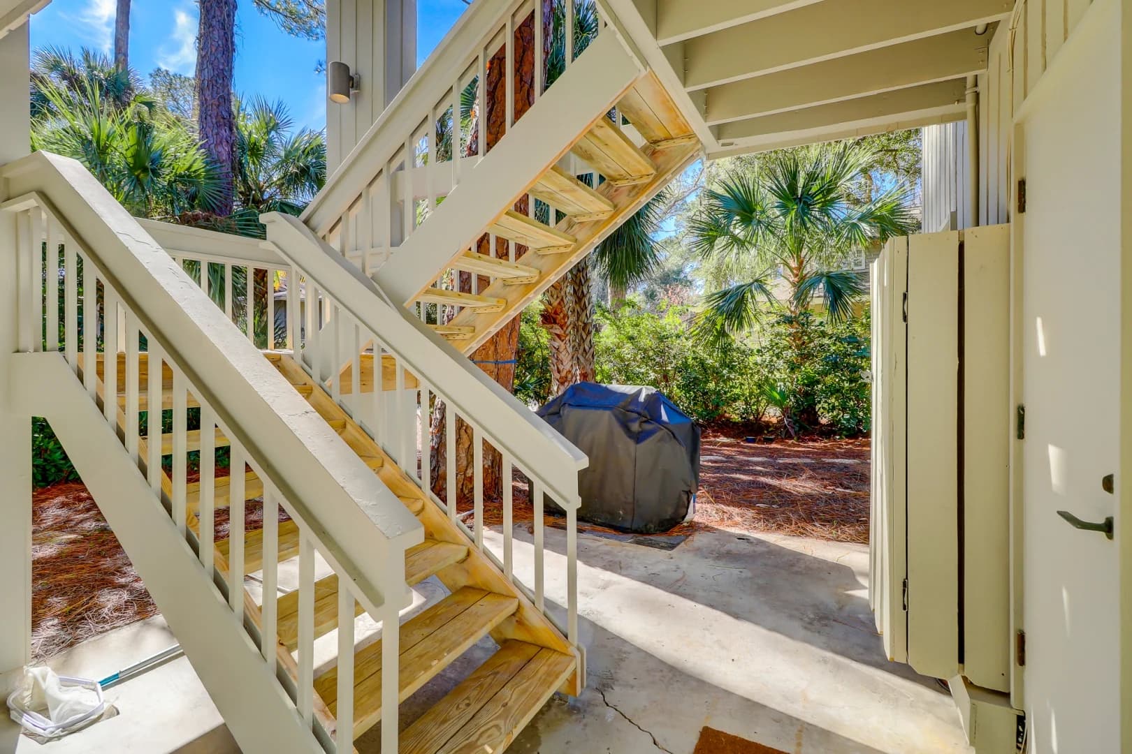 Pelican's Perch - Image 44