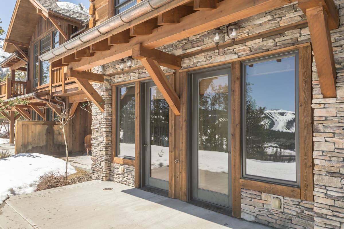 Wolf Pack Hideaway - Image 21