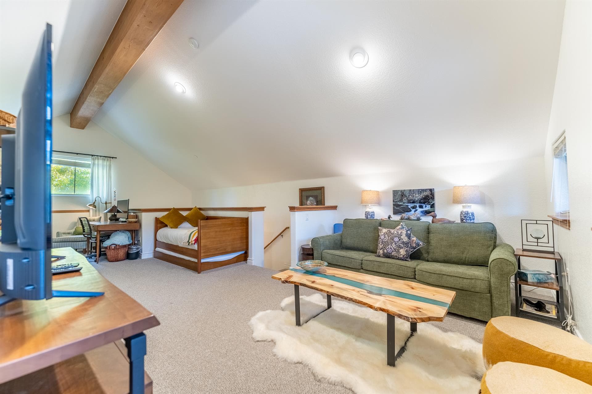 Retreat on the Blue - Image 23