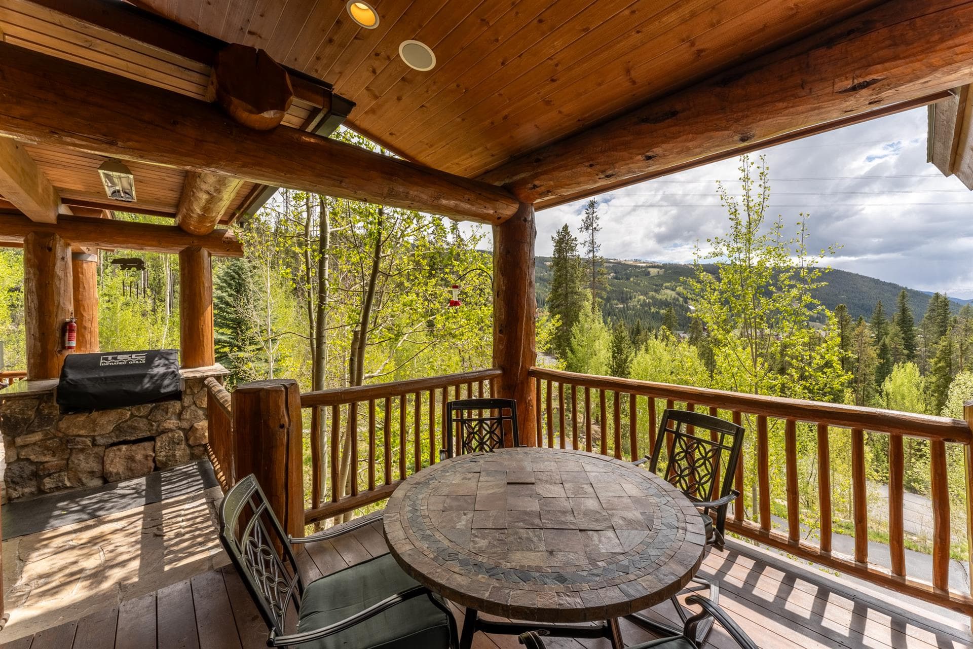 North Fork House - Image 23