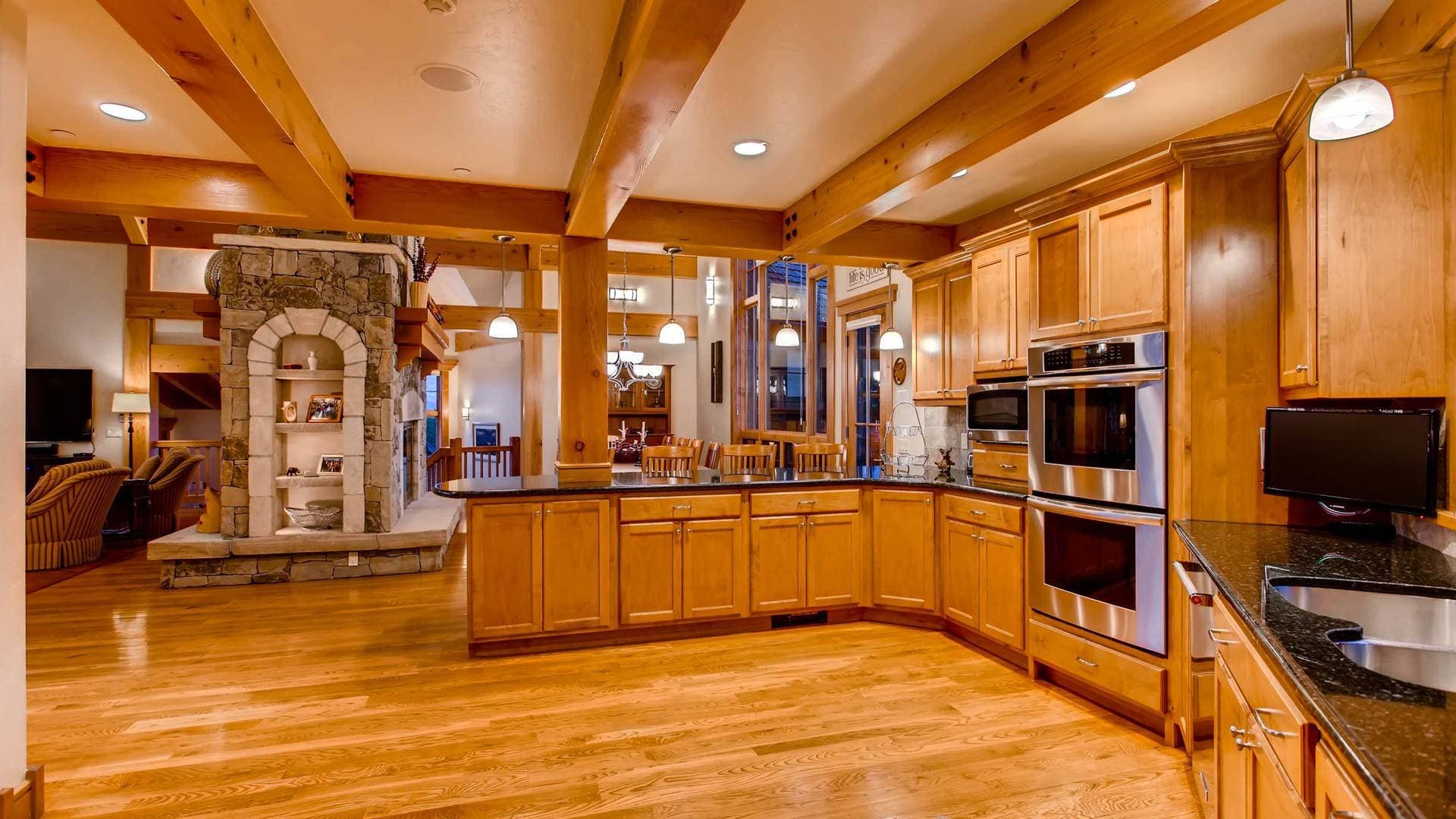 Timber Trail Lodge - Image 6