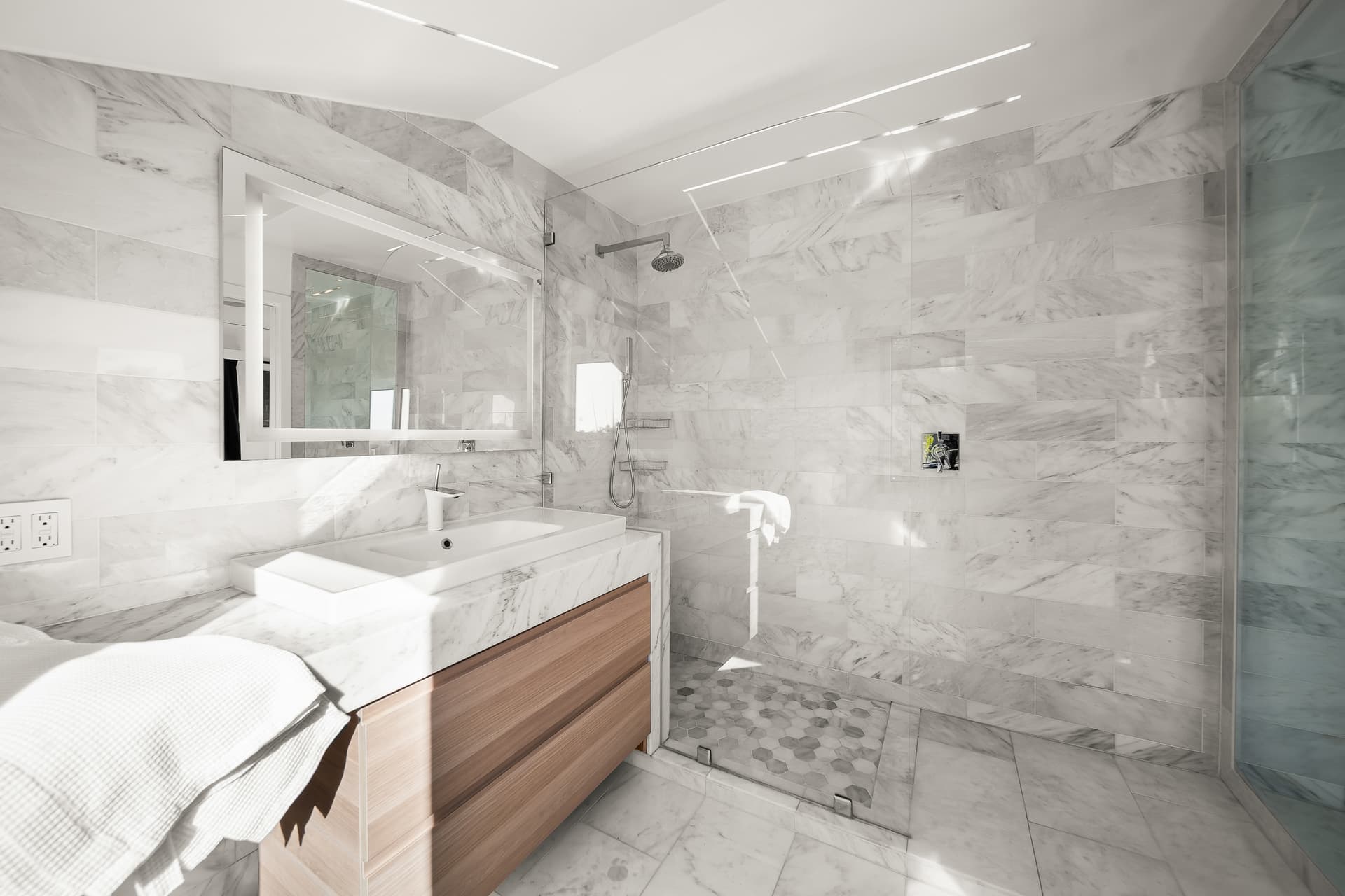 London Villa - Image 54