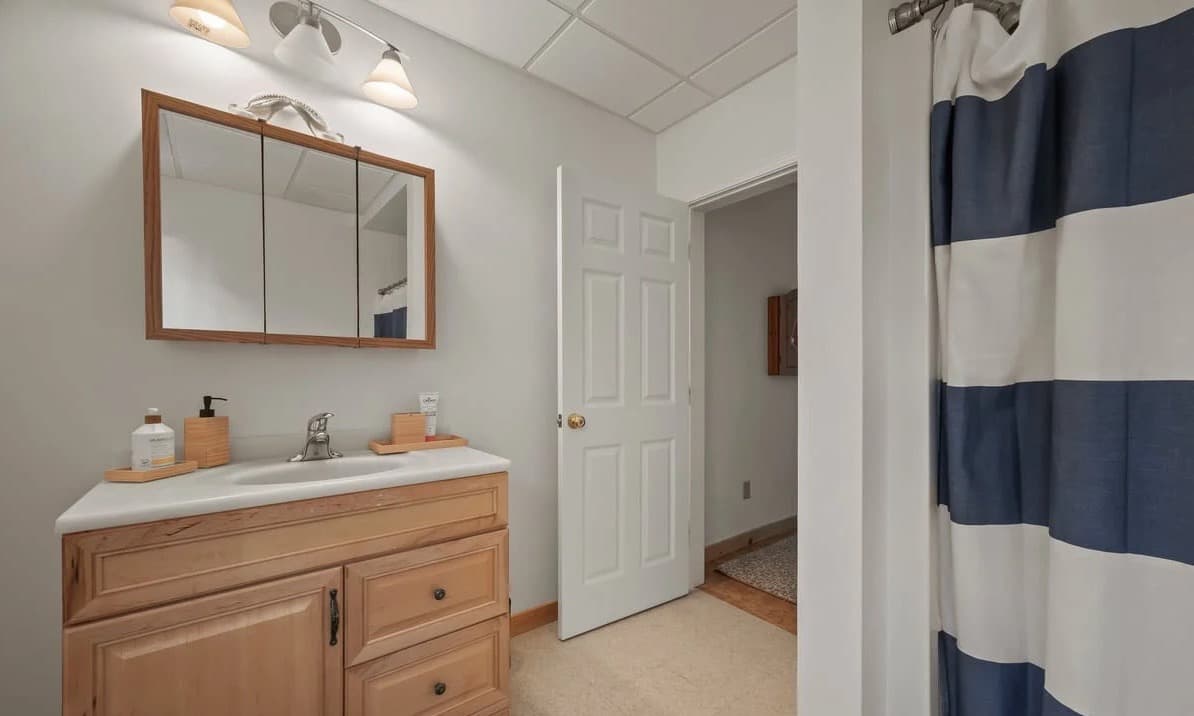 Bass River Lookout - Image 34