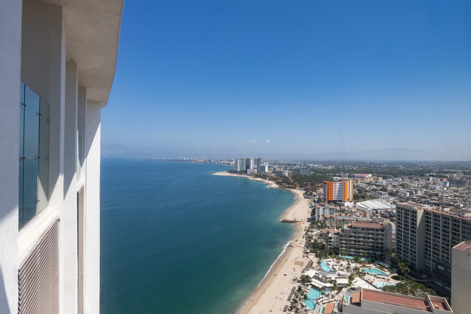 Harbor 171 Residences #803 - Image 19