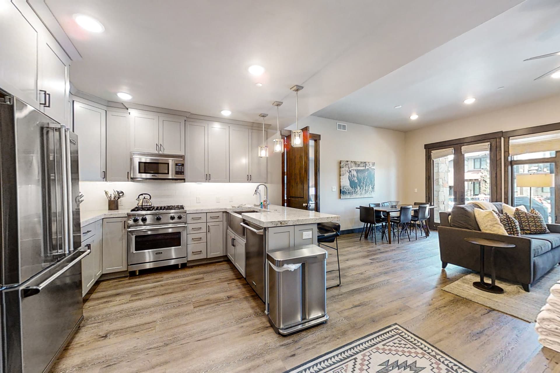 Blackstone Paradise Home - Image 4