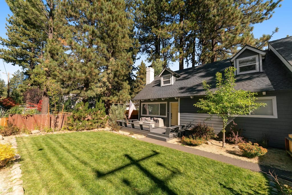 Home at the End of the Rainbow - Image 23