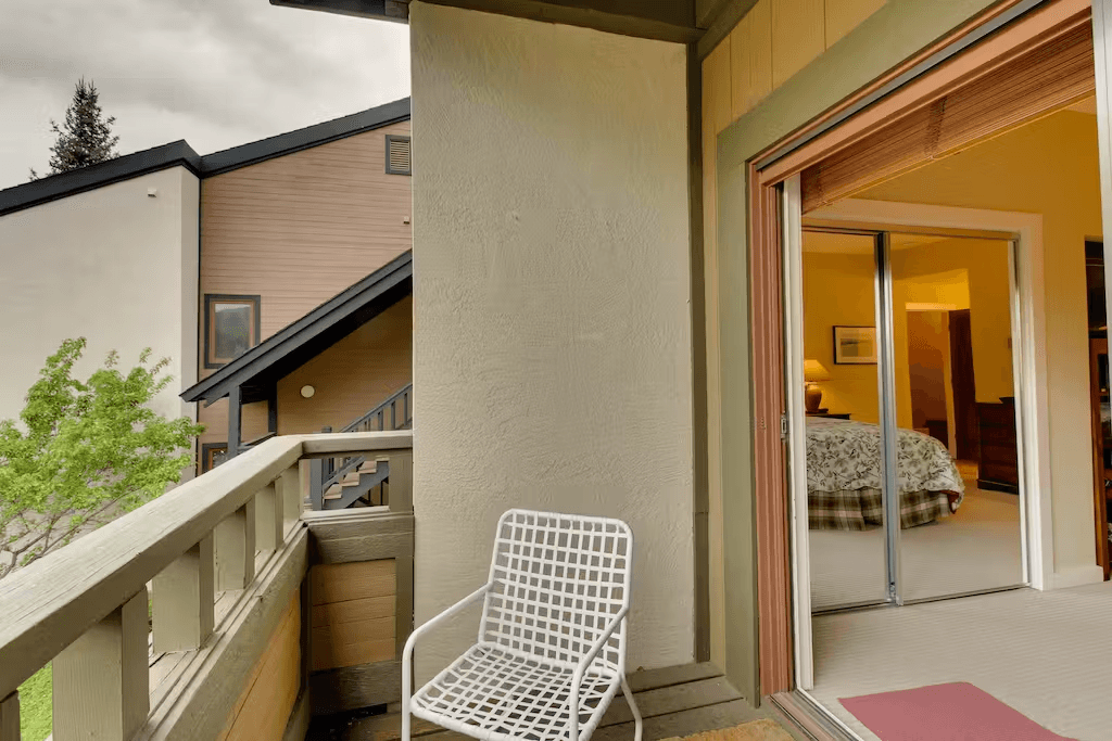 Wildflower Luxury - Image 22