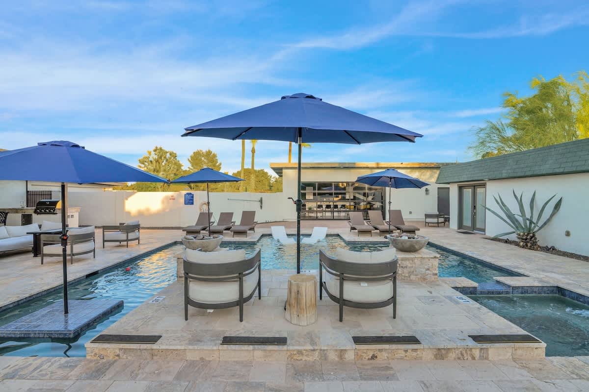 Sunkist Sanctuary - Image 63