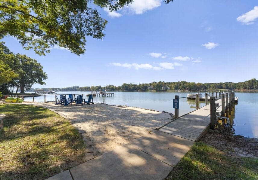 Sandy Shore - Image 39