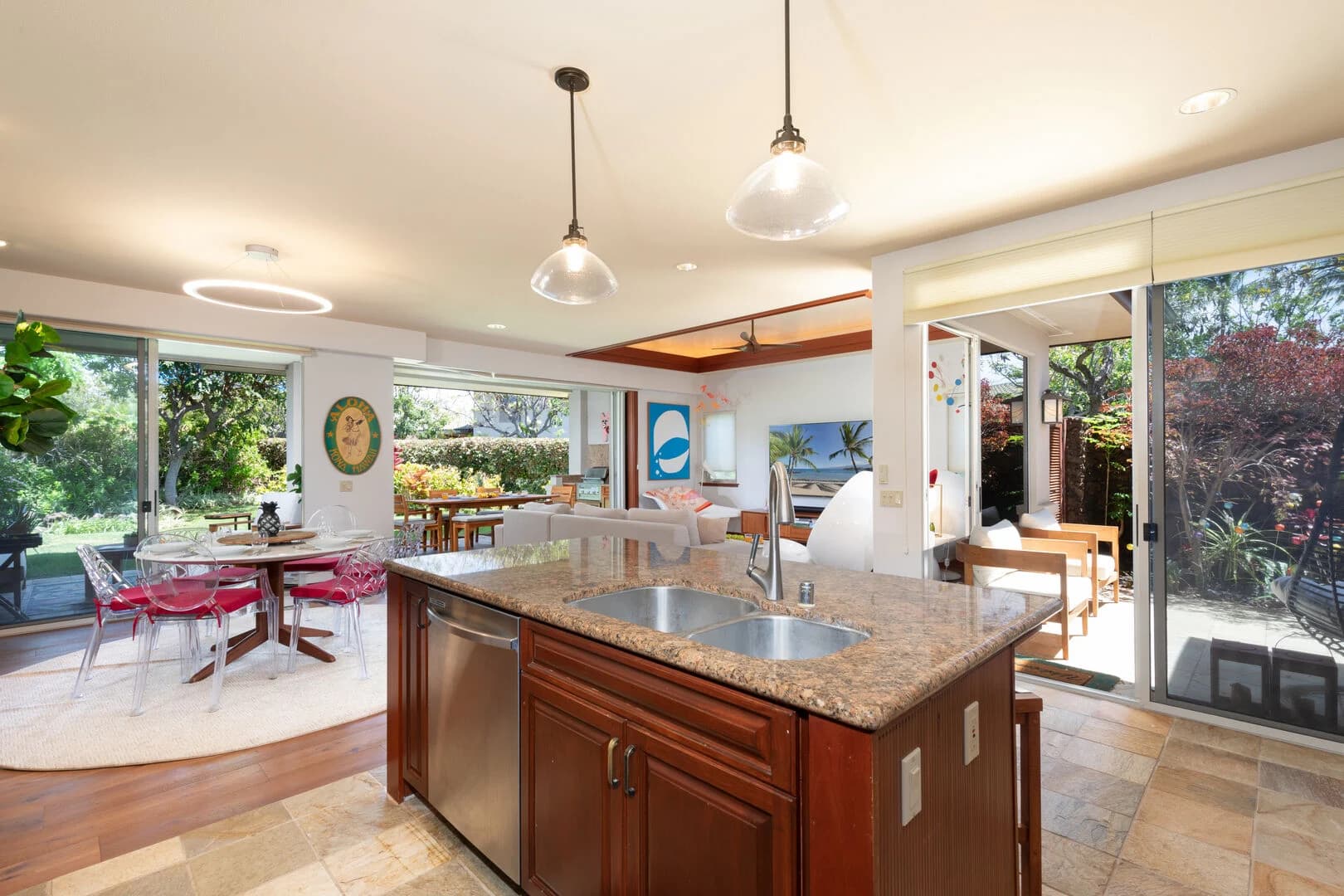 Aloha Joe's Ohana - Image 12