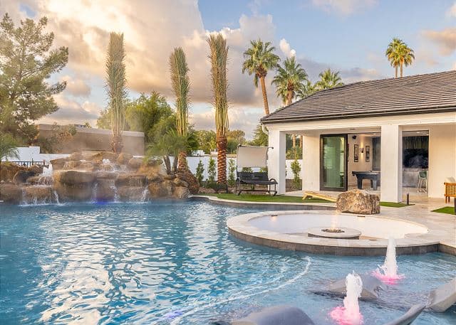 Estate on the River - Image 7