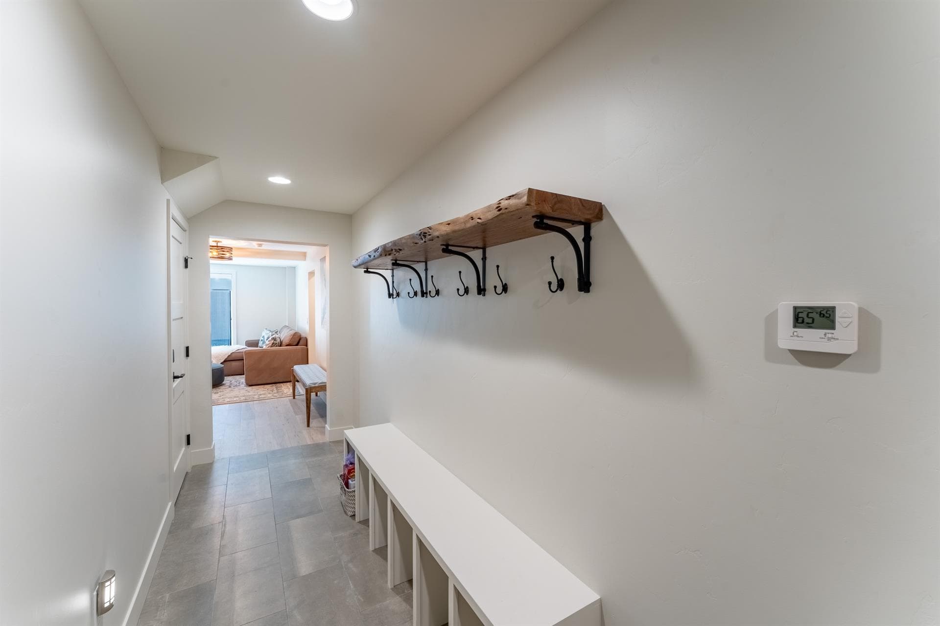 Frisco Aly - Image 7