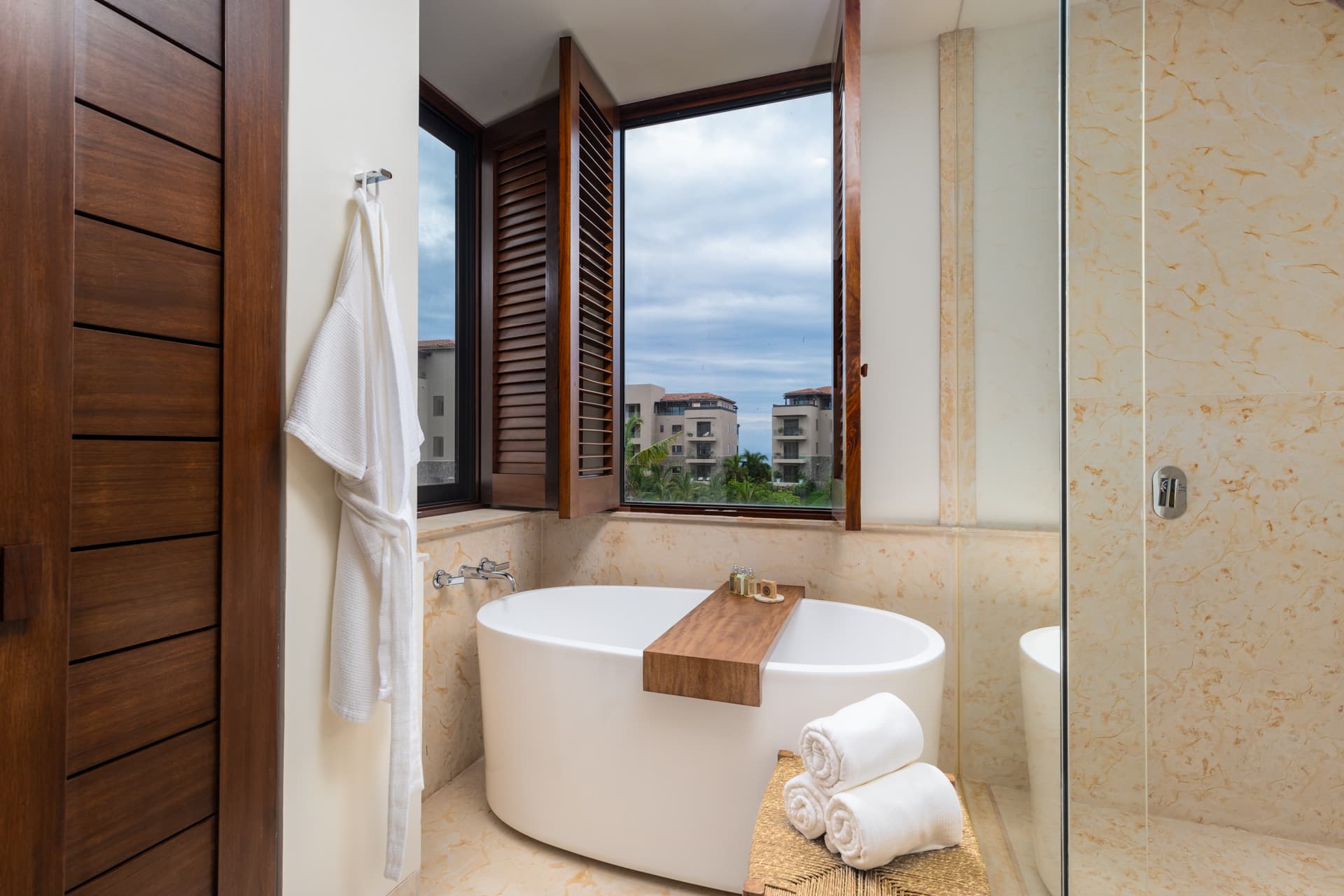 Tau Residences #621 - Image 14