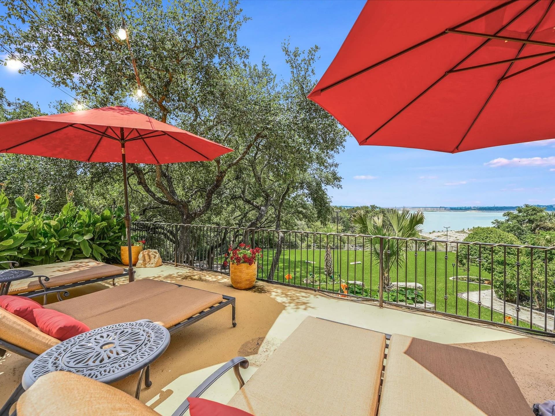 Palms on Lake Travis - Image 5