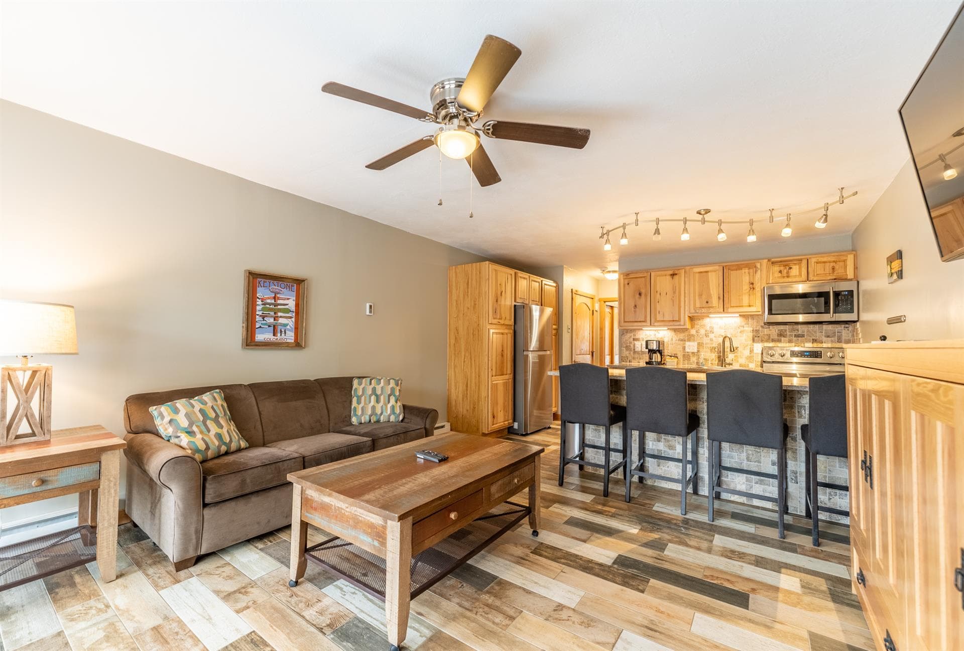 Cedar Cabin - Image 3