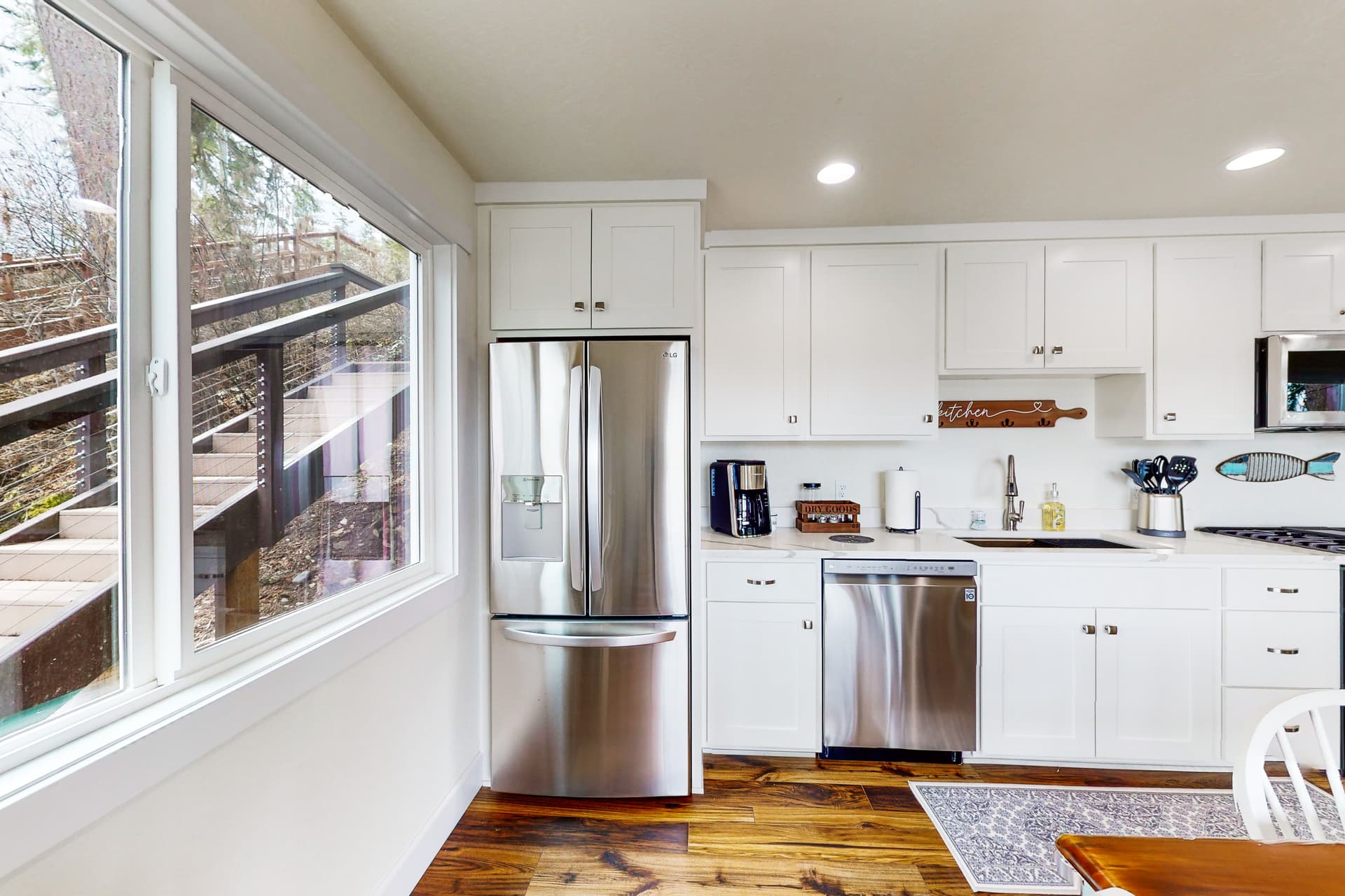 River House - Image 24