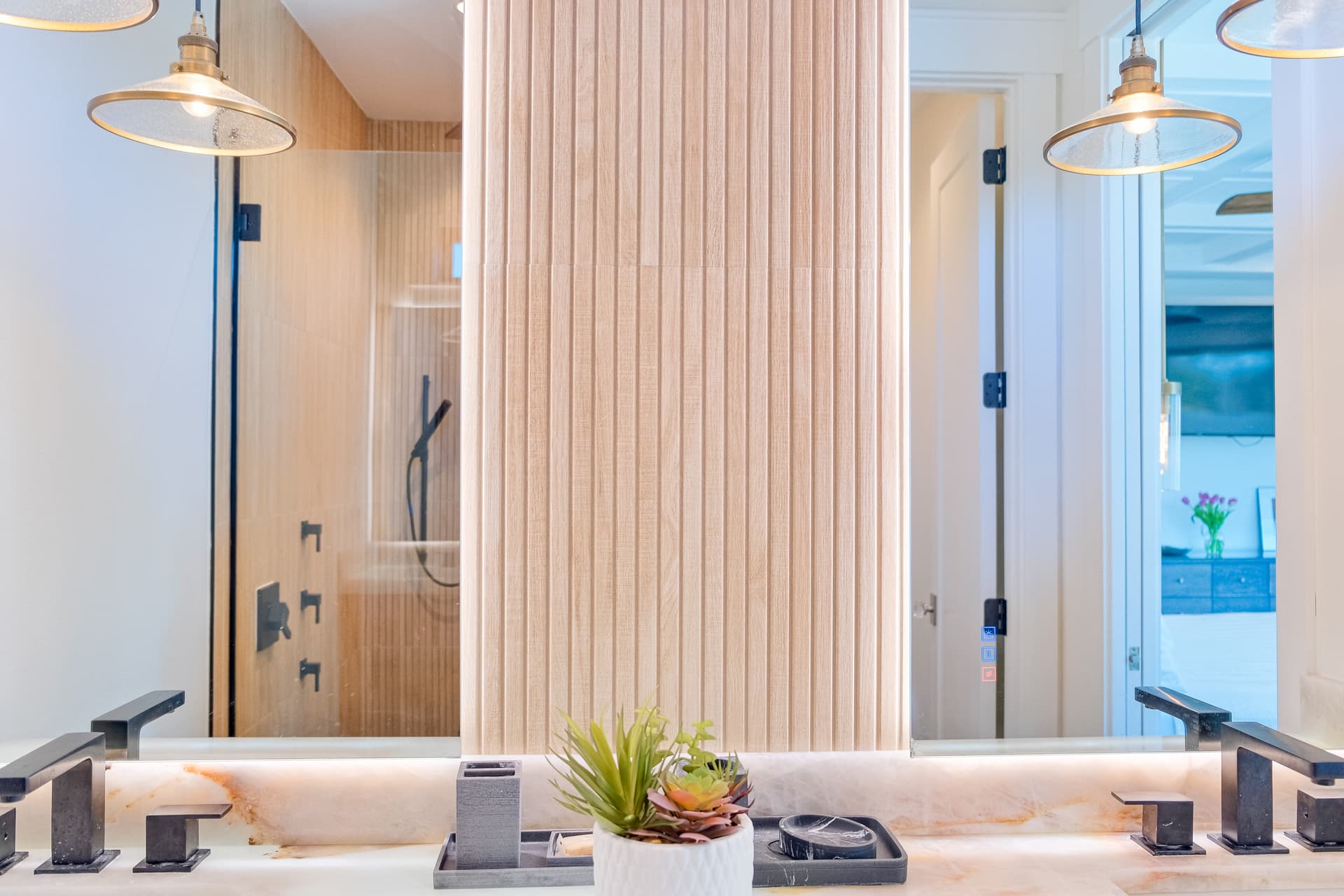 Gulf View Estate - Image 30