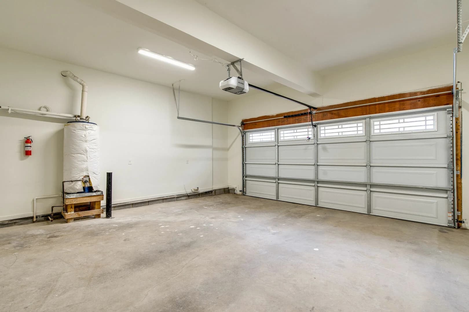 Ewingville House - Image 44