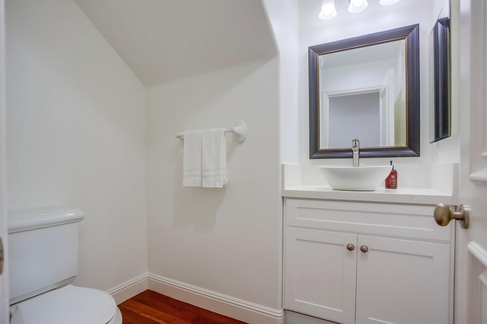 Sunset West Place - Image 8