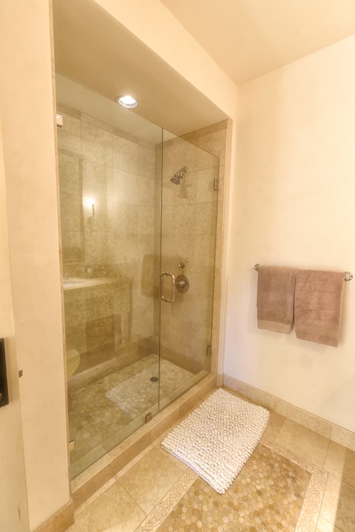 Renaitre Estate - Image 29