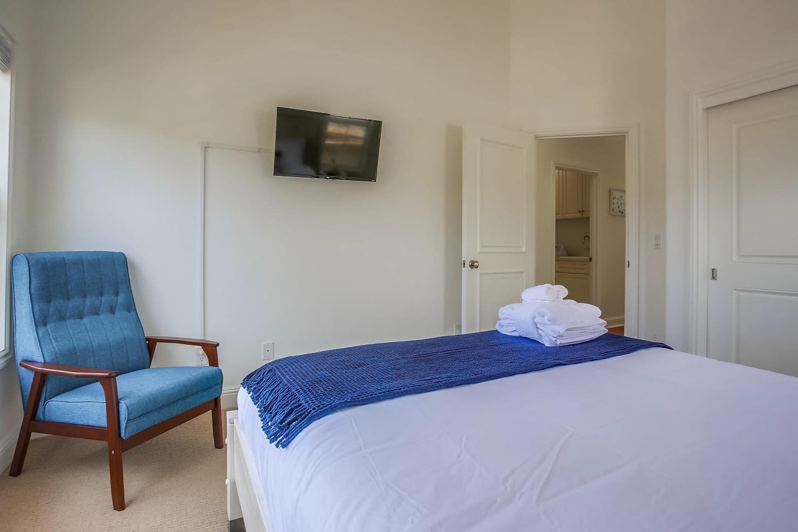 Sunset West Place - Image 21