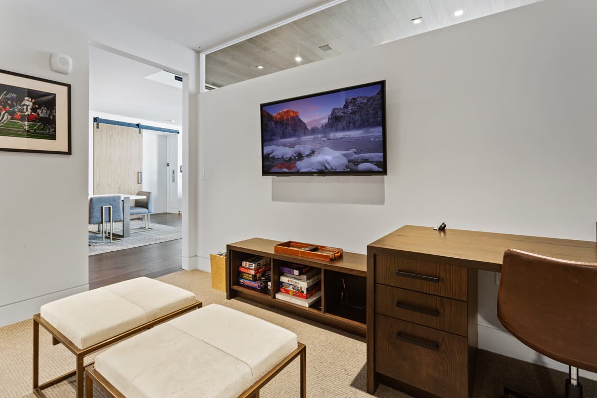 One Empire Pass #305 - Image 18