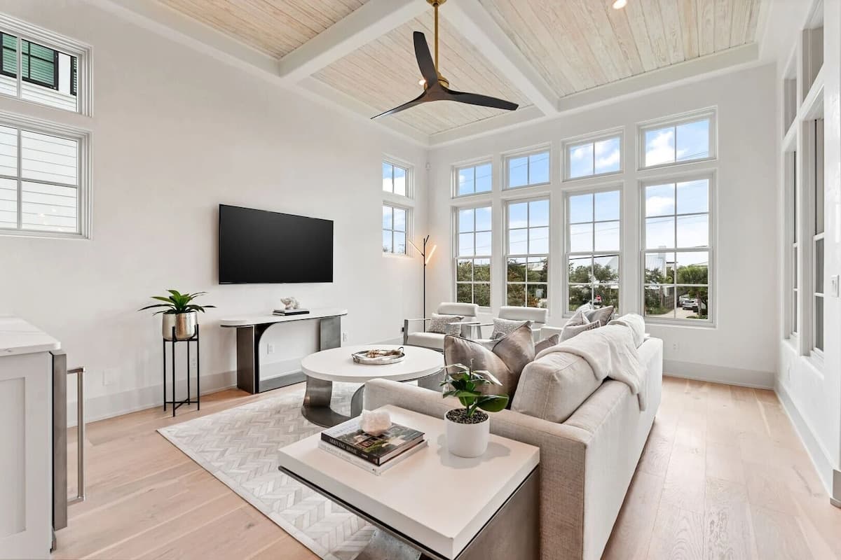 Katydid Beach Bungalow - Image 1