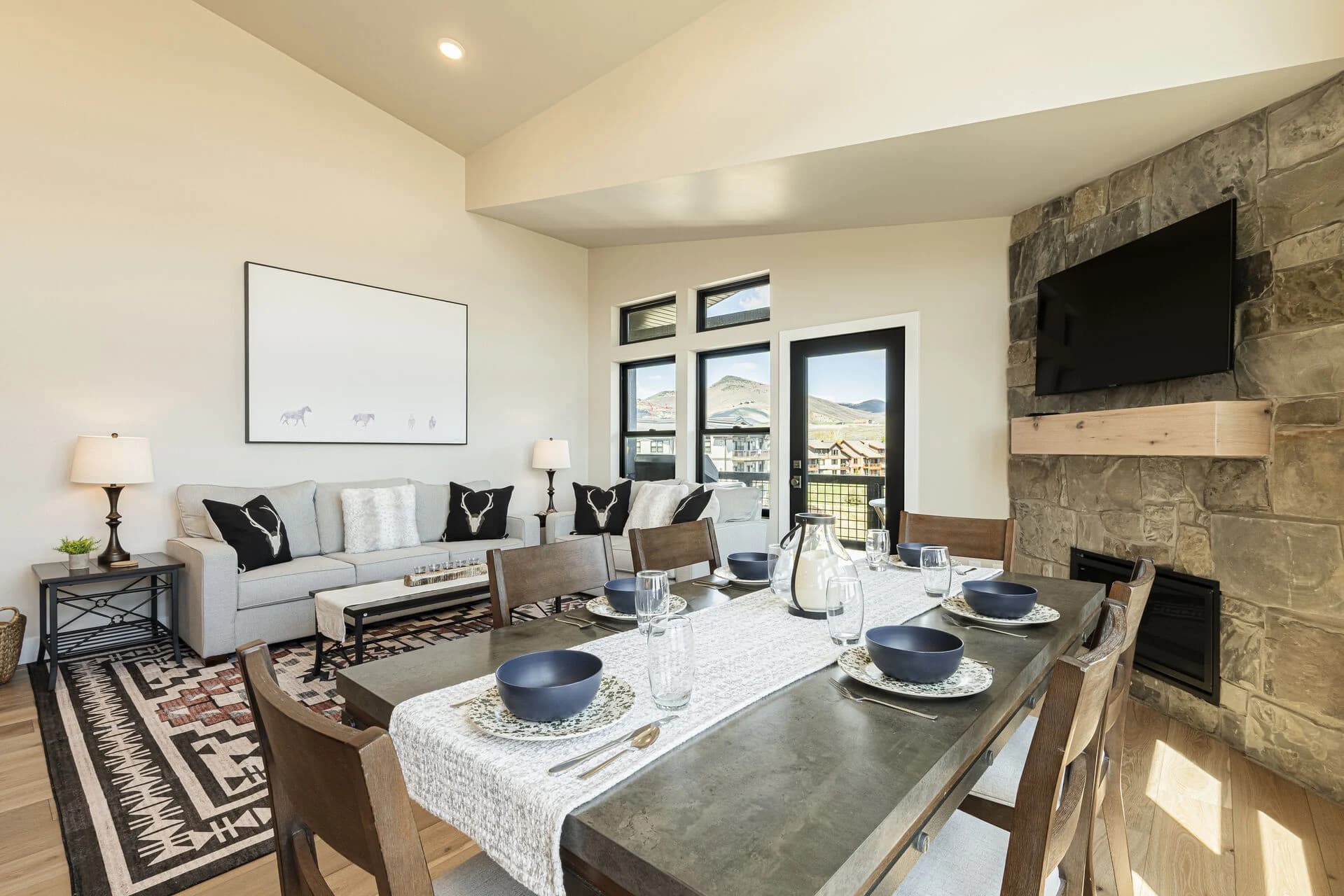 Mayflower Lakeside #45-304 - Image 7