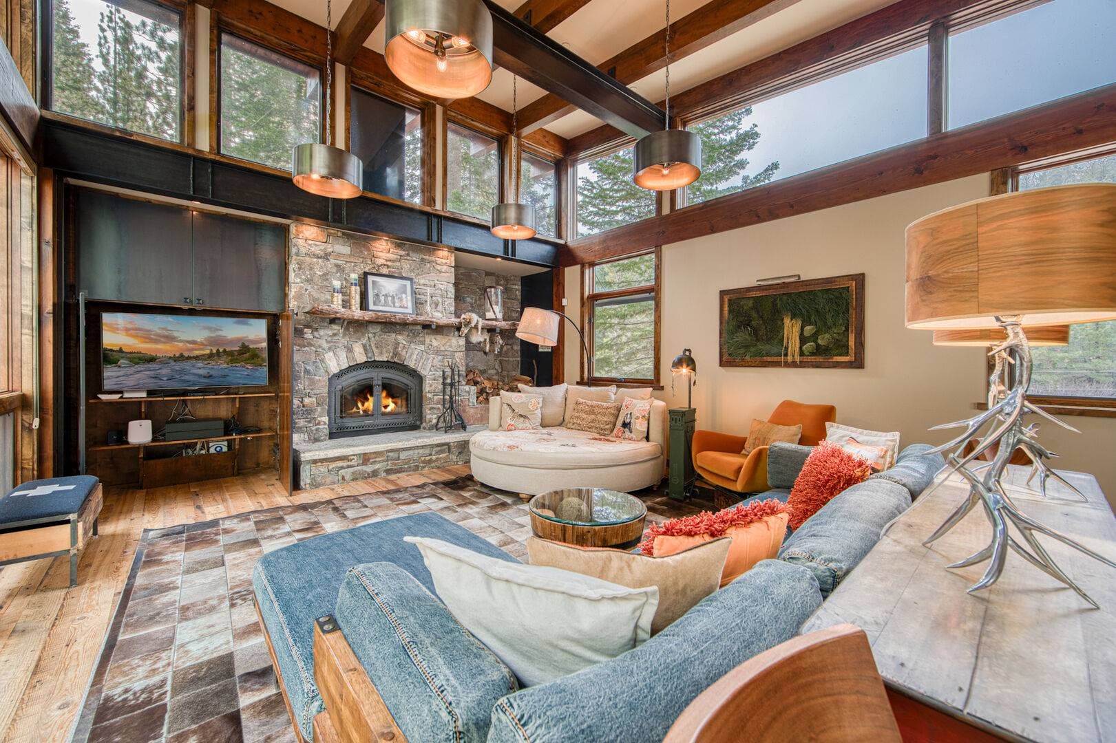 Painted River Retreat - Image 4