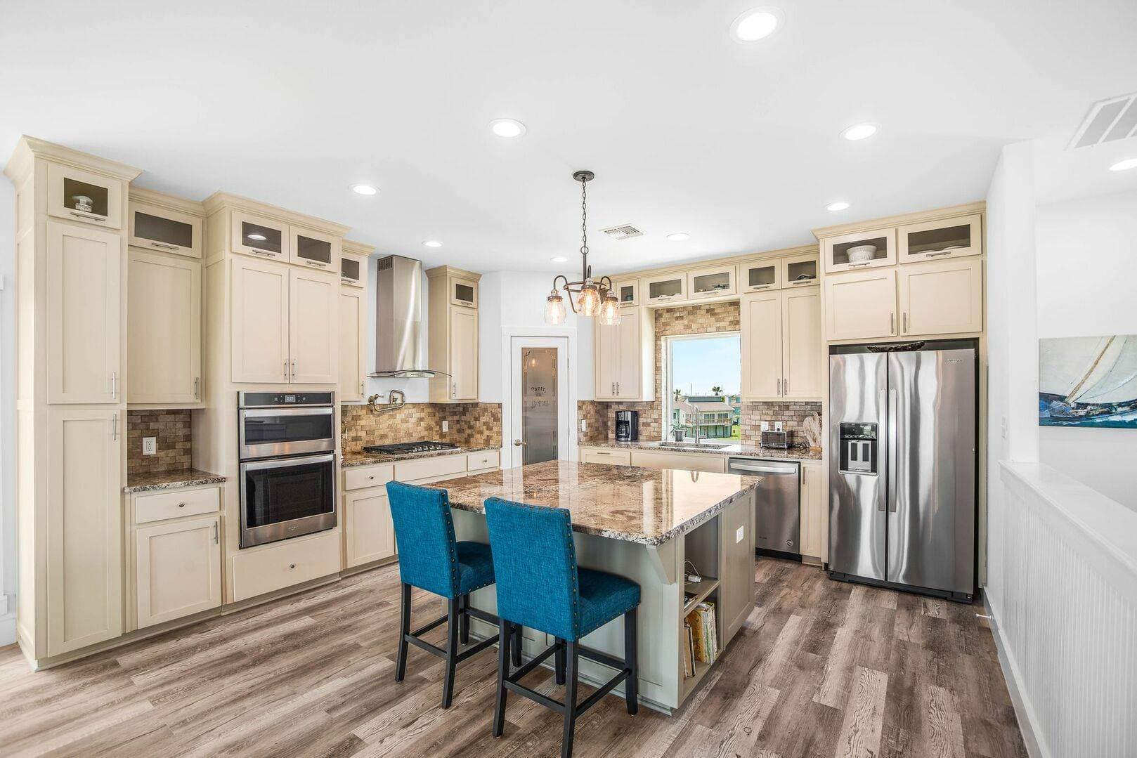 Shore Beats Work - Image 5