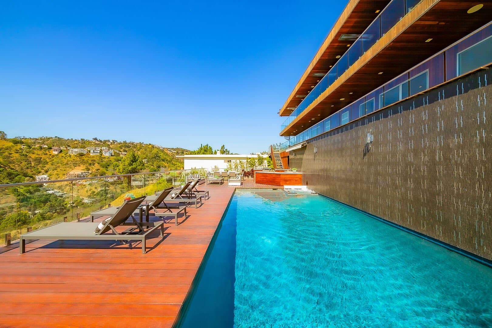 Electra Estate - Image 2