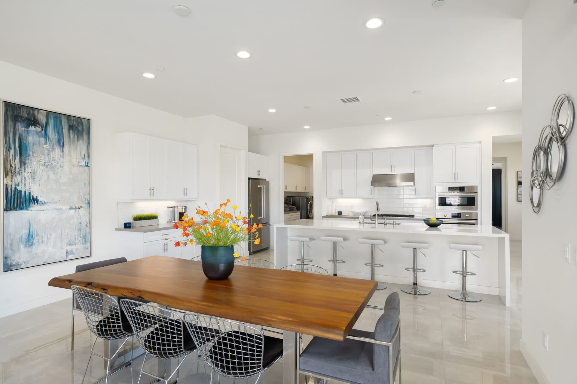 Stay Savvy in Palm Desert - Image 5