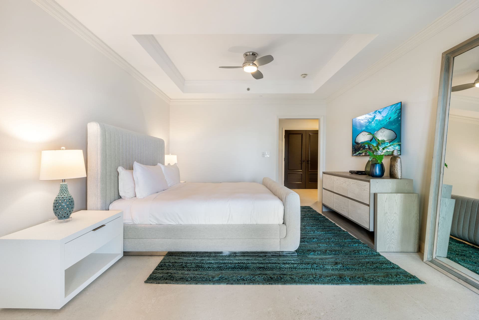 Ritz-Carlton Residence #401 - Image 6