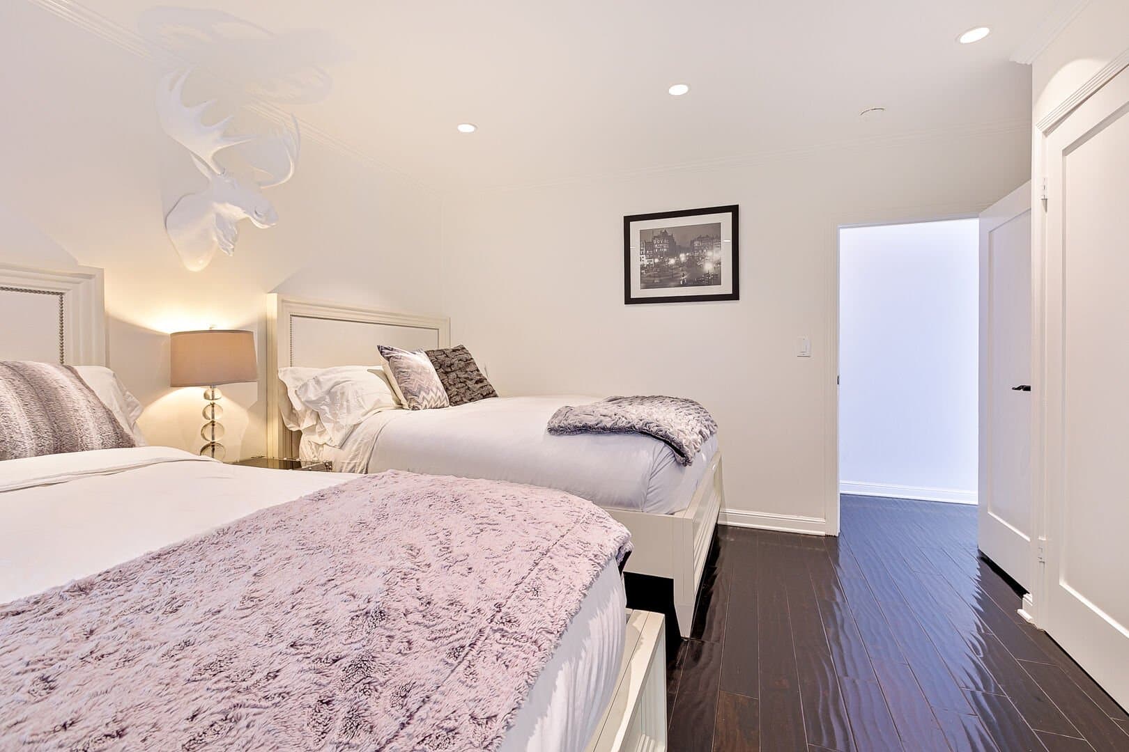 Olive Branch - Image 21