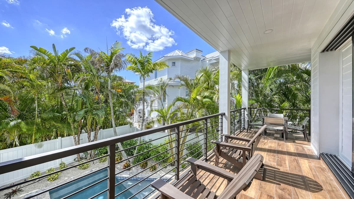 Tropical Oasis - Image 32