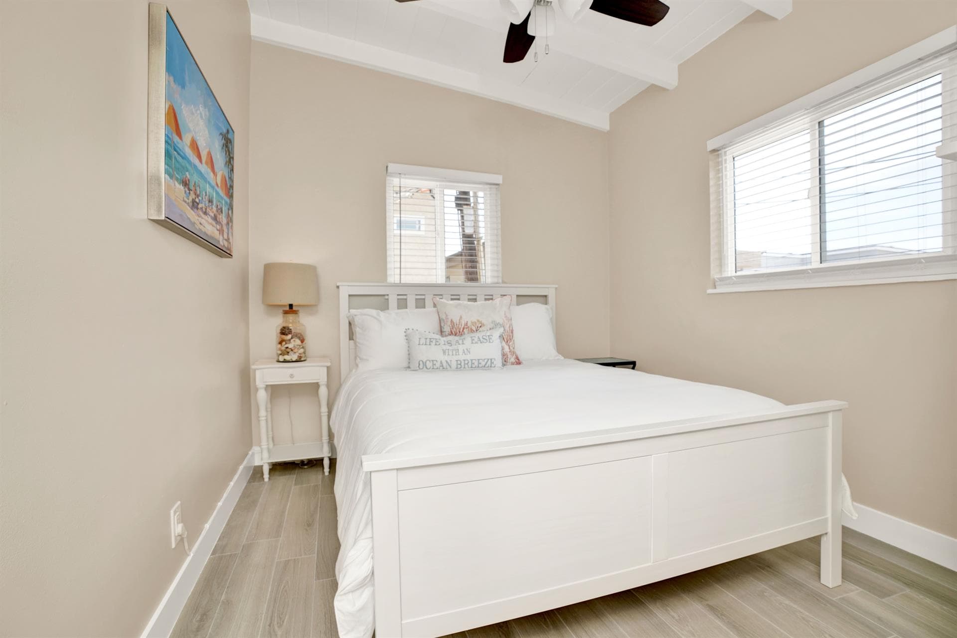 Beachcomber's Nest - Image 4