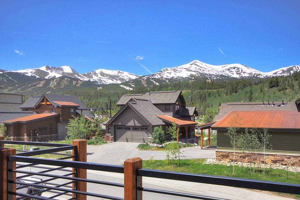 Slope View Chalet - Image 3