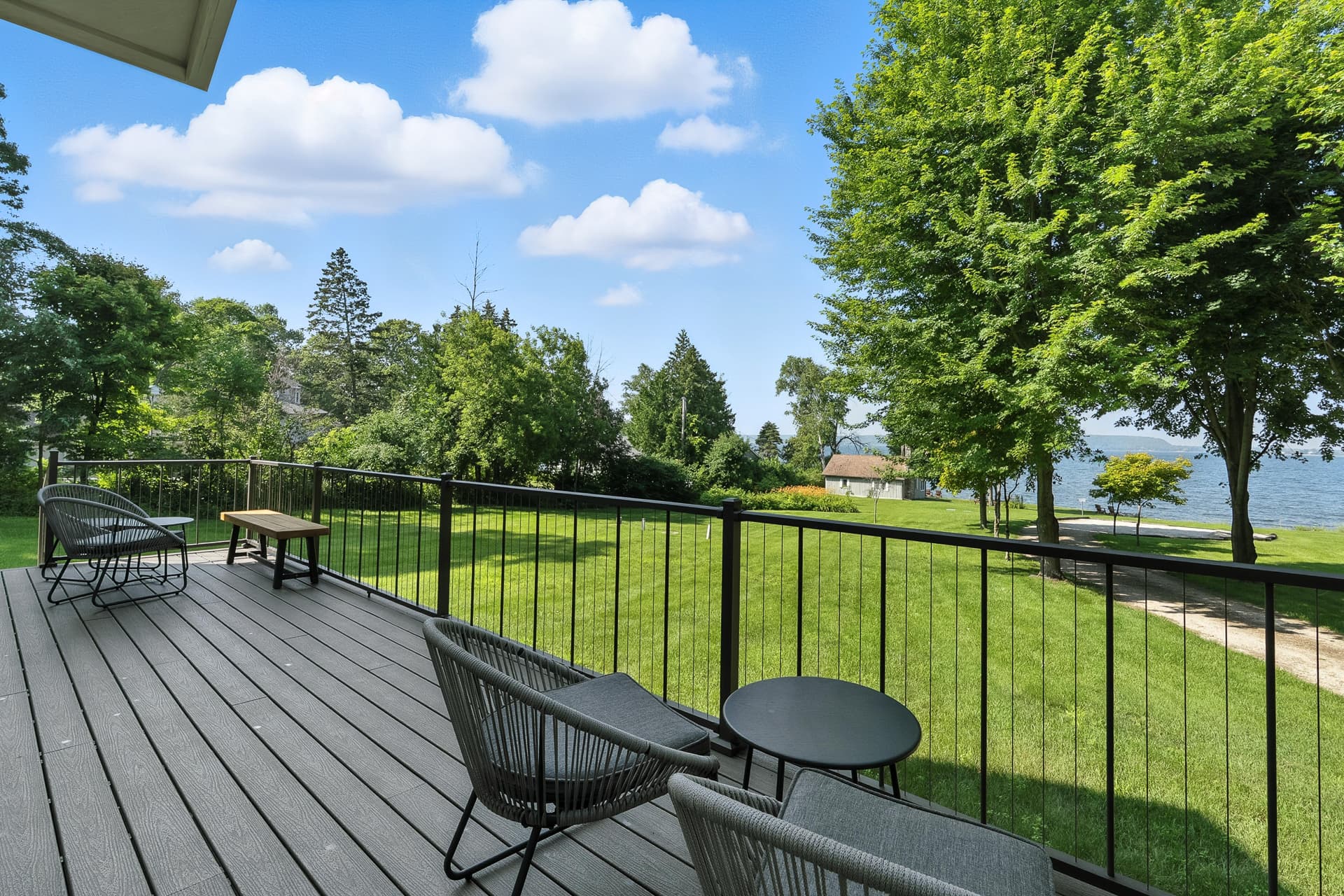 Thenell's Beach House - Image 4