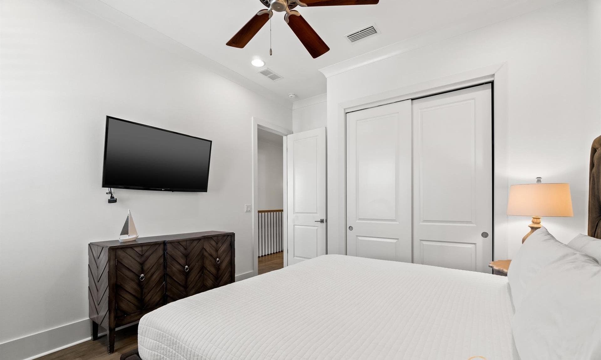 Sea Dreaming - Image 32