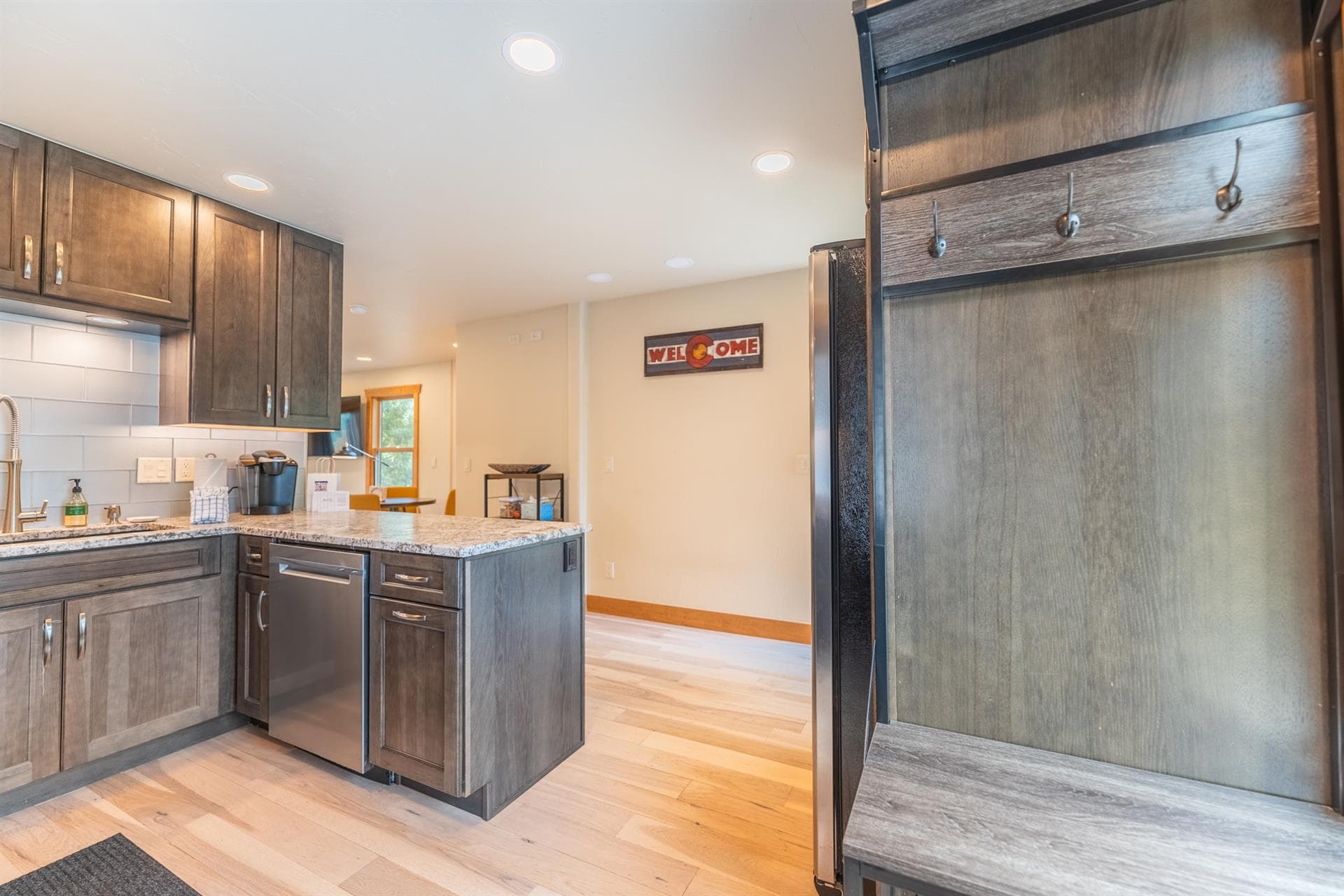 Alpine Home - Image 33