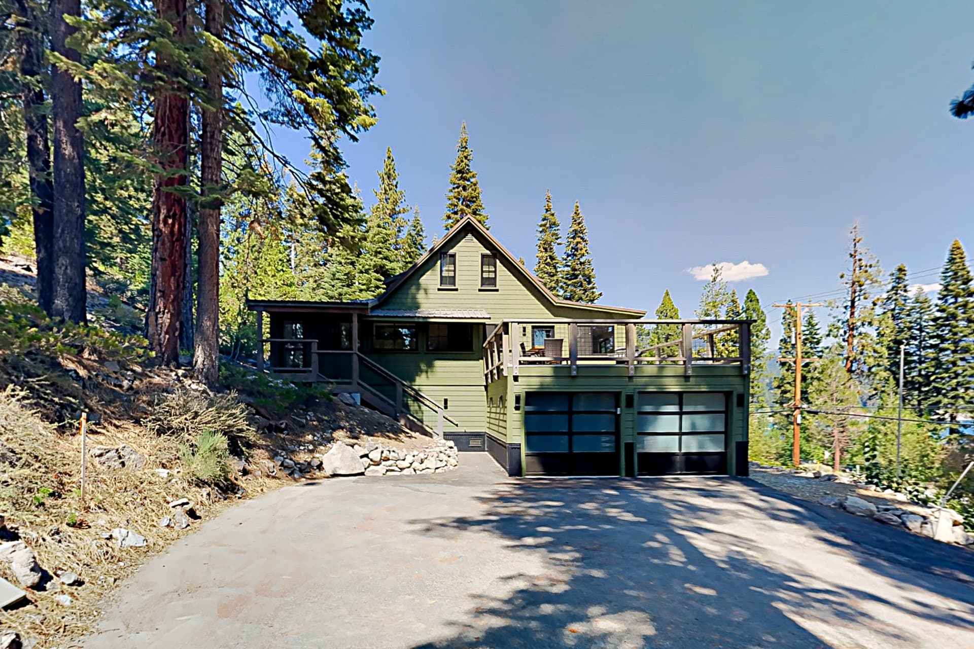 North Lake Adventure House - Image 2