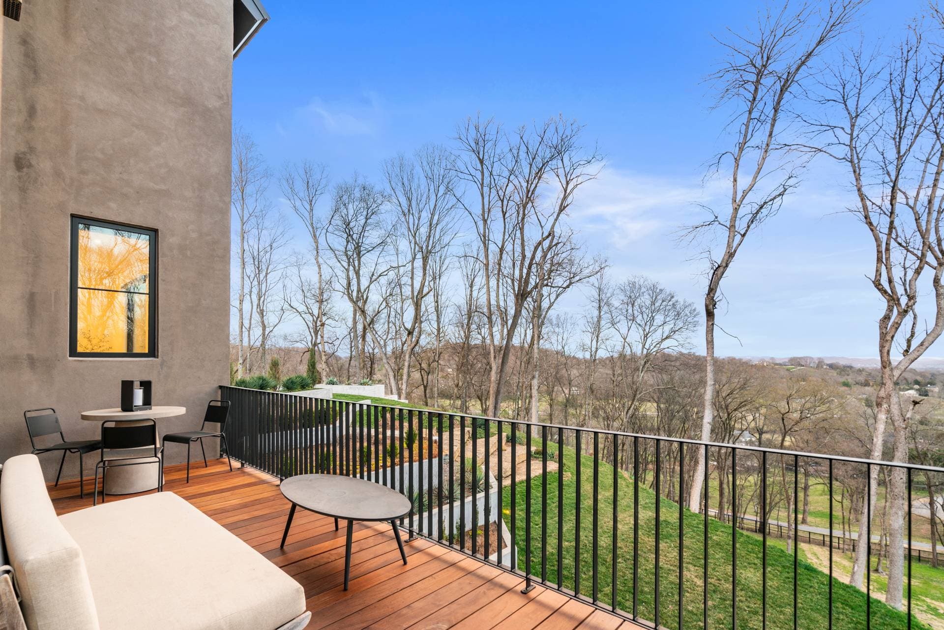 Hilltop Hideaway - Image 39