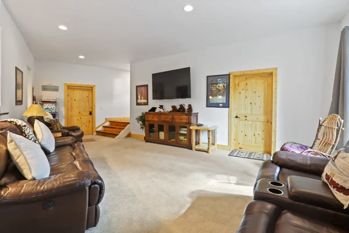 Serene Lodge - Image 32