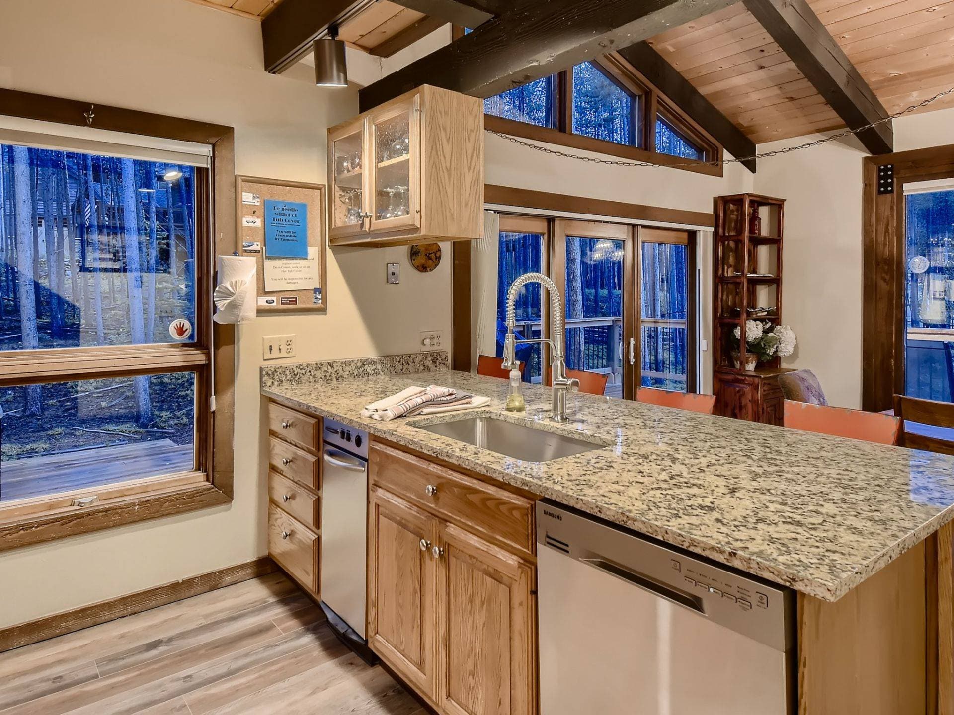 Breck Lodge House - Image 5