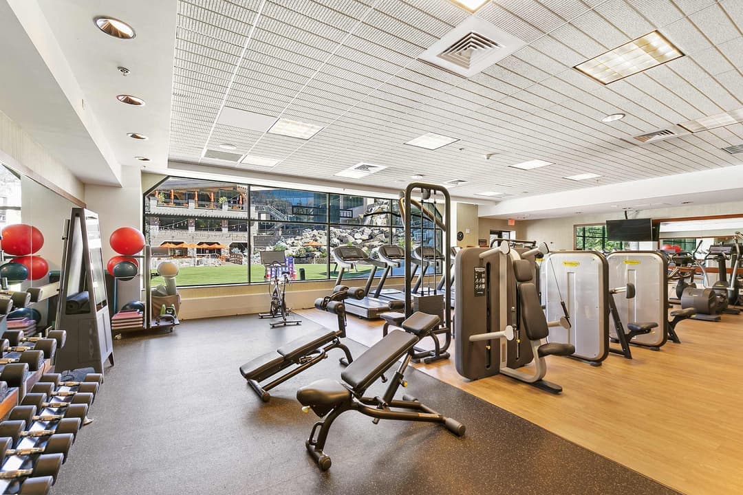 Everline Condo #400 - Image 23